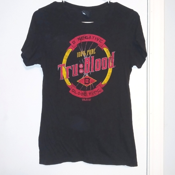 HBO Licensed True Blood Black T-shirt with Logo - Picture 1 of 7